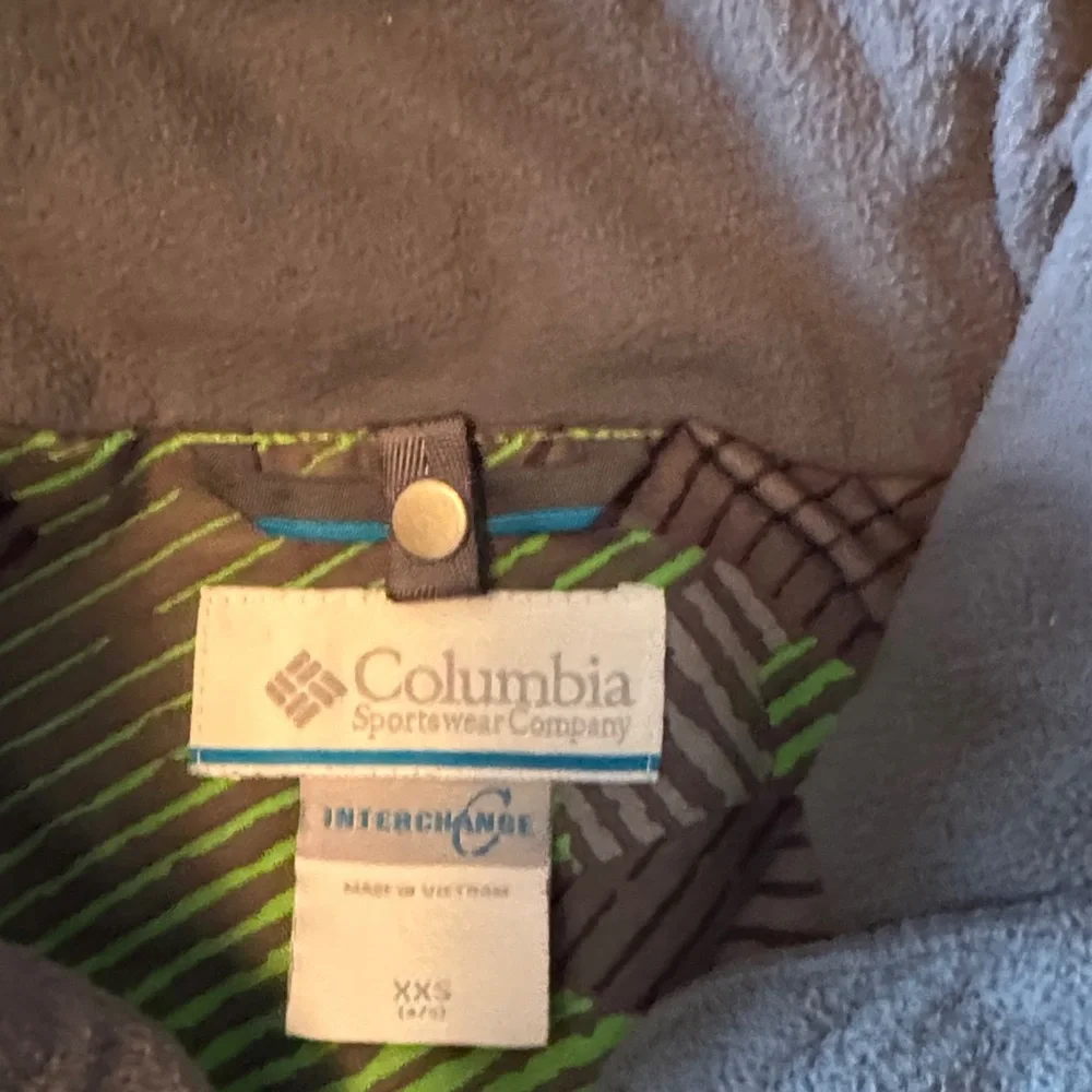 Columbia Kids Green and Black Raincoat
